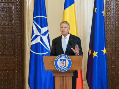 Iohannis primește noii ambasadori la Cotroceni (sursa: Facebook/Klaus Iohannis)