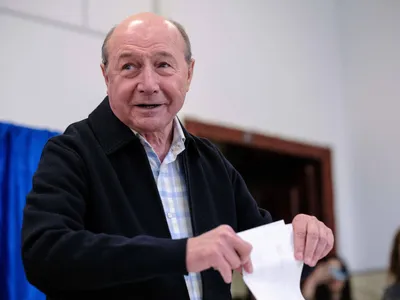 Fostul președinte Băsescu își recapătă privilegiile (sursa: Inquam Photos/Alexandru Nechez)