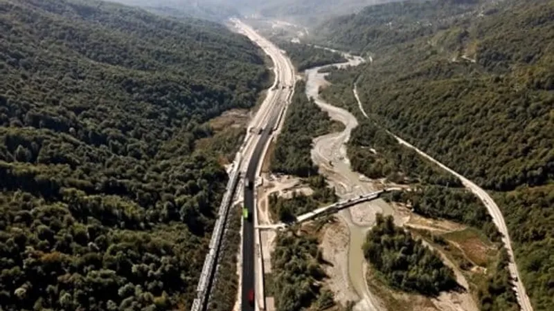 Autostrada A8 a ajuns la licitații (sursa: ziaruldeiasi.ro)