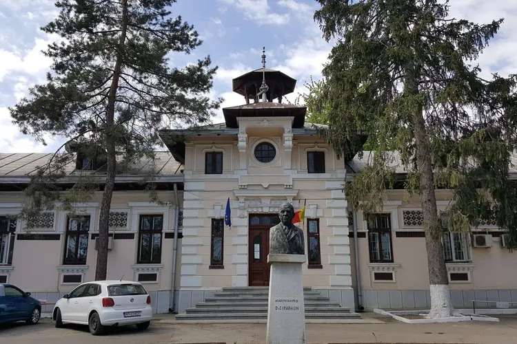 Sporuri acordate nelegal la Socola: peste 200.000 de lei nu au mai fost recuperați de la angajați