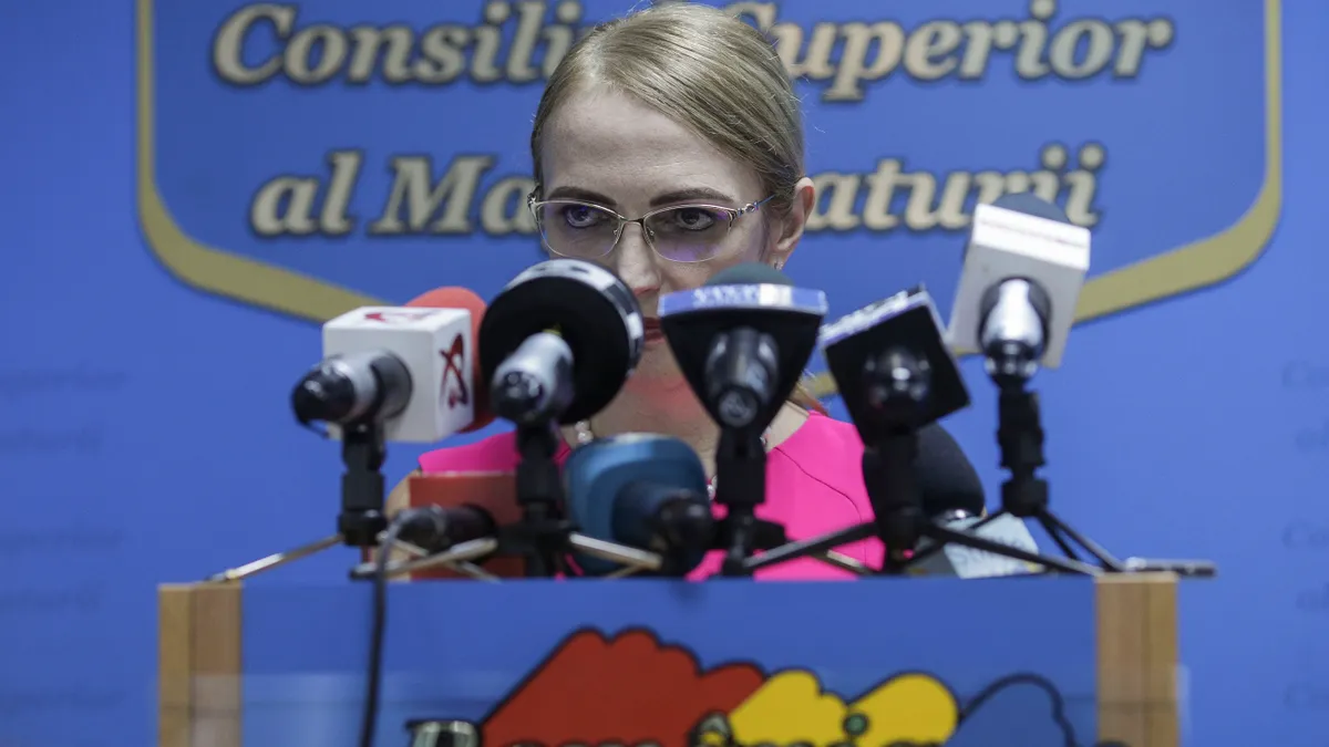 Savonea, amenințări la adresa presei după ce Inspecția Judiciară a desființat ancheta Recorder Foto: Inquam/Octav Ganea