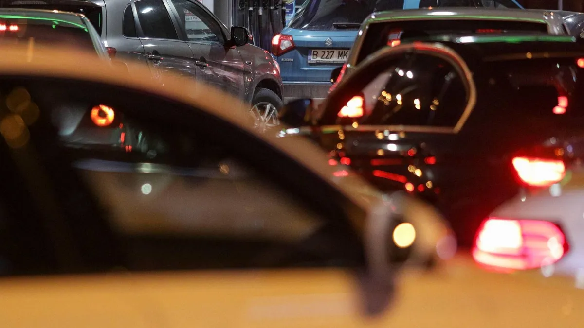 Scenariul raționalizării combustibilului în Europa (sursa: Inquam Photos/Octav Ganea)