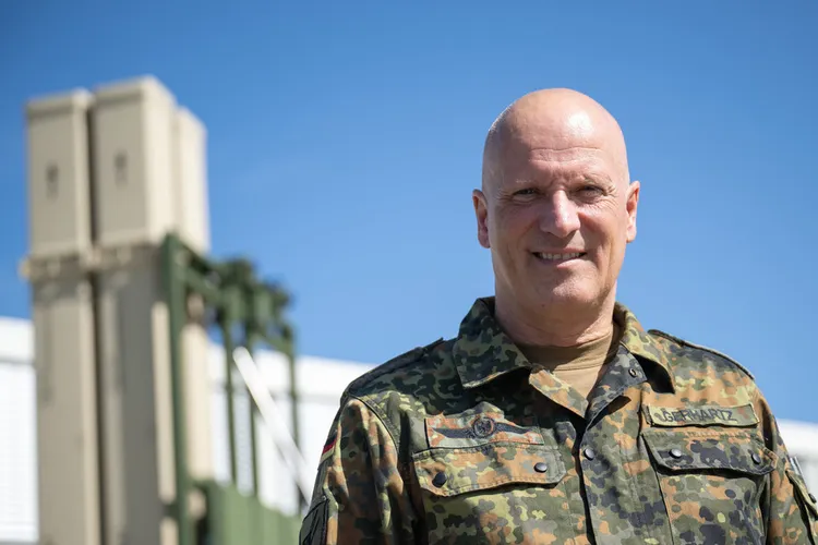 Ce secrete au aflat rușii interceptând convorbirile unui general german, Ingo Gerhartz Foto: Facebook