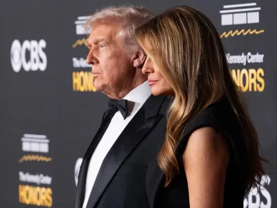 Donald Trump critică emisiunile umoristice (sursa: Facebook/The White House)