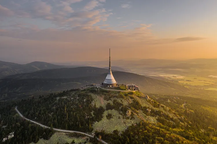 Refugiați ucraineni, dați afară pentru ski (sursa: visitczechrepublic.com/)