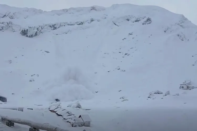 Ninsori abundente, alertă la Bâlea Lac (sursa: Facebook/Serviciul Public Județean Salvamont Sibiu)