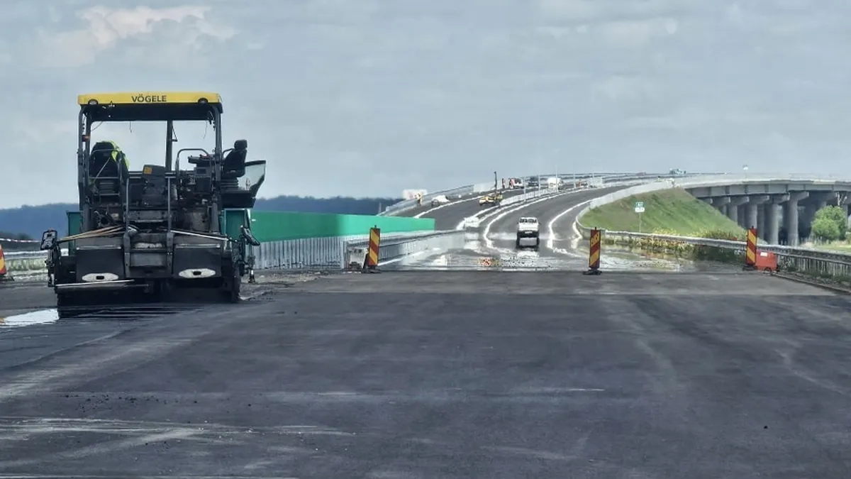 Iunie, deschiderea ultimului lot A0 Sud (sursa: Facebook/Cristian Pistol)