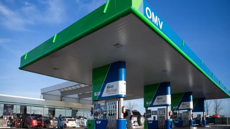 Benzina, aproape de pragul de șapte lei Foto: OMV Petrom