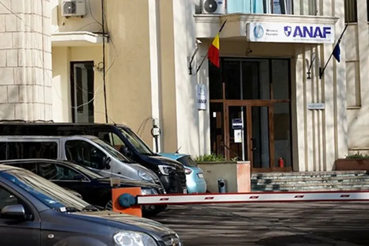 ANAF a găsit cinci angajați care consiliau firme private, dar nu i-a dat afară Foto: Facebook ANAF