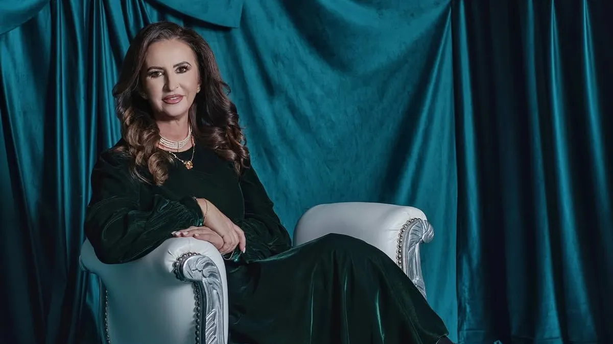 Natalia Intotero s-a plimbat din minister în minister
