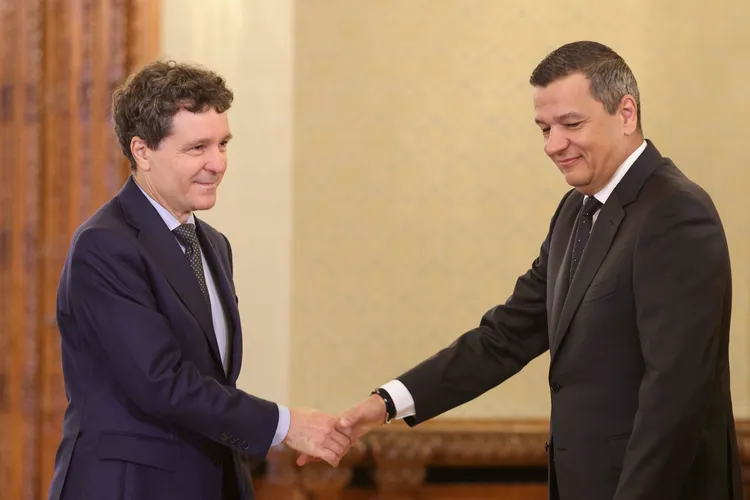 VIDEO De ce se agață Nicușor și Grindeanu unul de celălalt: doar dacă joacă împreună rămân pe funcții („Cum e, de fapt?”, podcastul DeFapt.ro)