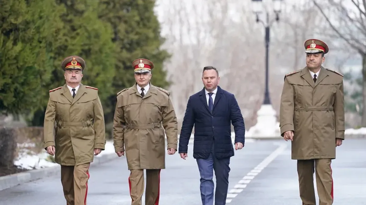 Eduard Bachide, obscurul secretar de stat din MApN care a spus că va chema poliția dacă ne invadează rușii Foto: Facebook