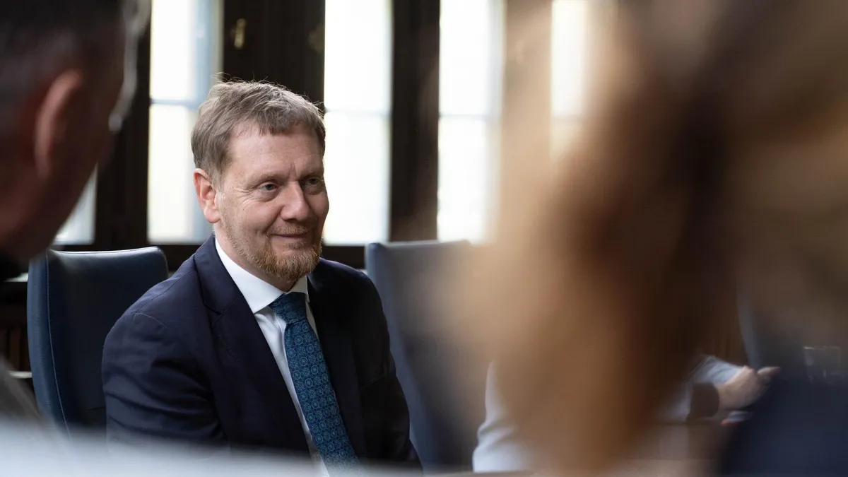 Saxonia vrea reînnoirea livrărilor energetice ruse (sursa: Facebook/Ministerpräsident Michael Kretschmer)