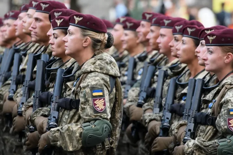 Ucraina dezminte știrea privind mobilizarea femeilor (sursa: cepa.org)