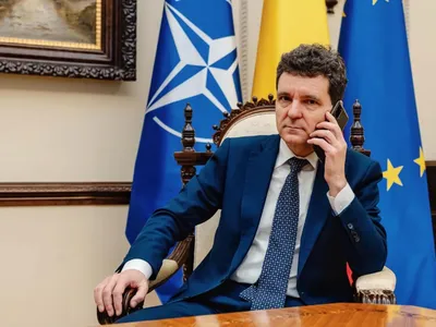 Nicușor Dan, întâlnire cu Mark Rutte la NATO (sursa: Facebook/Nicușor Dan)