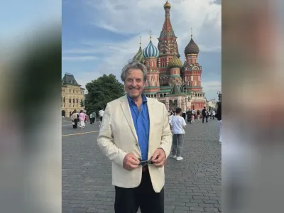 Errol Musk, în vizită în Rusia (sursa: pressa24.ru)