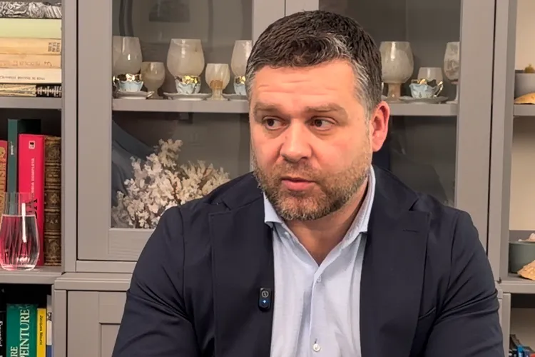 Ciucu spune, la podcastul „Cum e, de fapt?” al DeFapt.ro, în ce condiții ar vota PNL un guvern Grindeanu (sursa: DeFapt.ro)