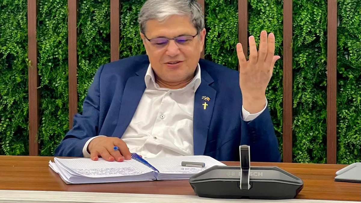 Boloș anunță abandonarea cotei unice și majorarea TVA Foto: Facebook