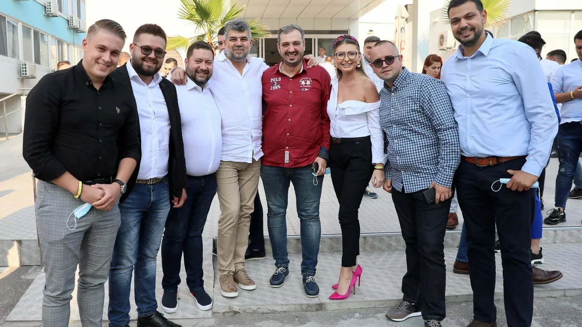 Avalanșă de majorări salariale pentru funcționarii din ministere Foto: Facebook