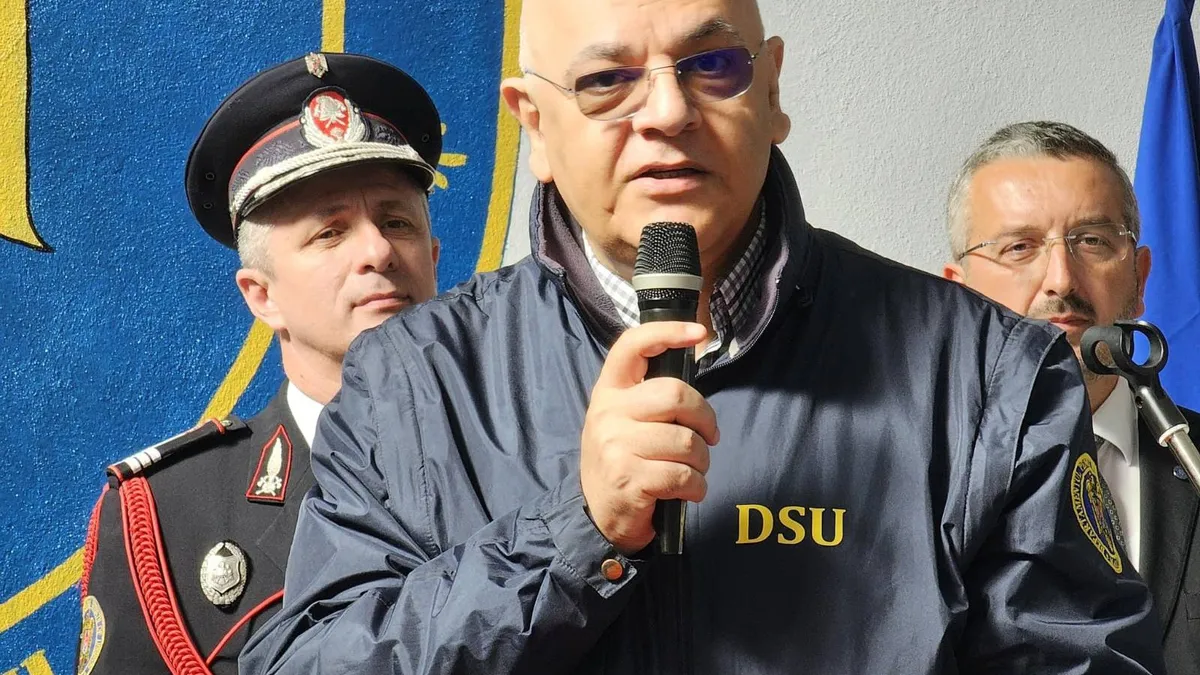 Raed Arafat neagă angajările fictive la DSU (sursa: Facebook/Raed Arafat)