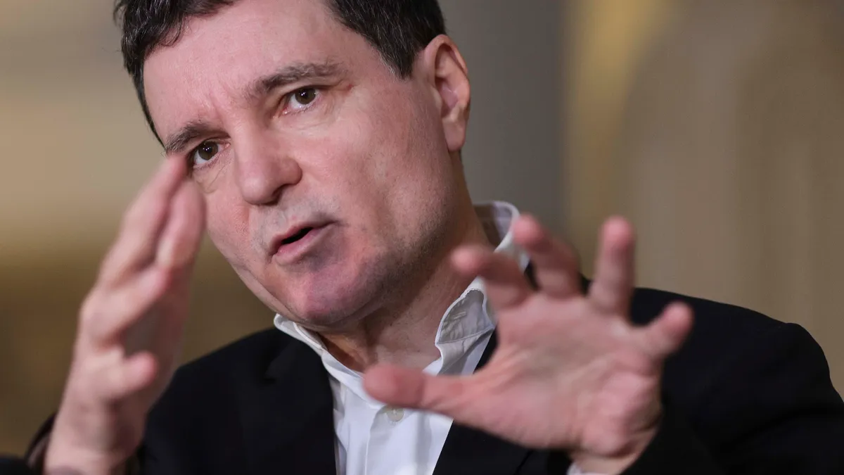 „N-o s-avem bani pentru investiții”, spune Nicușor Dan Foto: Inquam/Octav Ganea