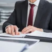 Ajutorul de deces a ajuns la 9.192 de lei în 2026: trei ani la dispoziție pentru depunerea cererii