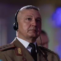 Breșele de securitate IT din MApN de care au profitat hackerii ruși i-au fost semnalate generalului Vlad, șeful Statului Major. Acesta le-a ignorat (sursa: Facebook/Șeful Statului Major al Apărării)