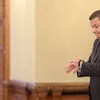 Grindeanu amenință presa cu plângeri penale după anunțul Fitch privind riscul retrogrădării României la junk, dacă instabilitatea politică mai continuă