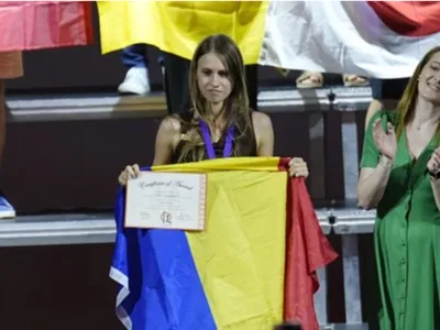 Elevă româncă, medaliată la Olimpiada Internațională de Lingvistică: își va continua studiile în Spania