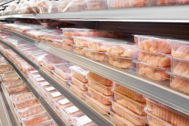 Alimentele, scumpite de inflație cu 30% (sursa: ziaruldeiasi.ro)