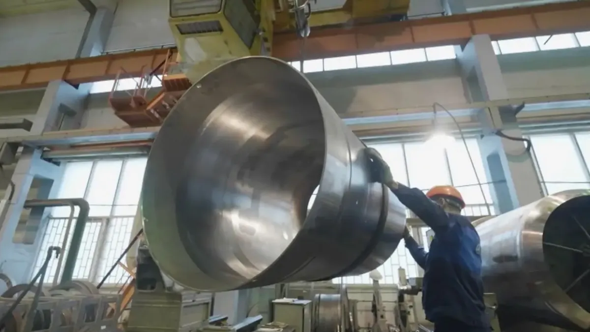 Ucraina atacă uzina de rachete din Votkinsk (sursa: kyivindependent.com)