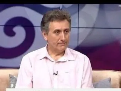 Medicul Marius Uscatu relatează cum a plătit fiica sa de trei ori o amendă, dar are conturile blocate