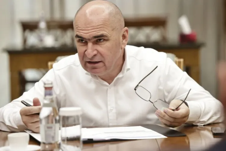 Bolojan arată că Savonea habar nu are legea: bugetul de stat este adoptat de Parlament Foto: Gov.ro