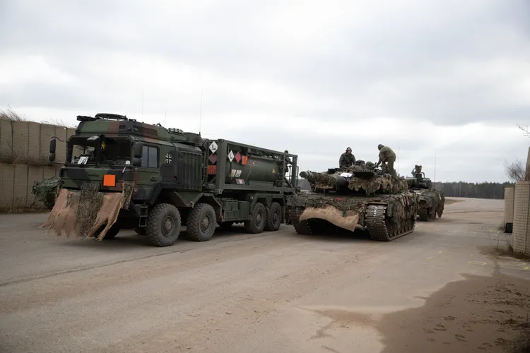 Germania accelerează militarizarea, de frica Rusiei (sursa: Facebook/Bundeswehr)