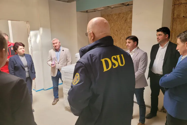 Arafat apără măsurile de cod roșu luate de autorități (sursa: Facebook/Raed Arafat)