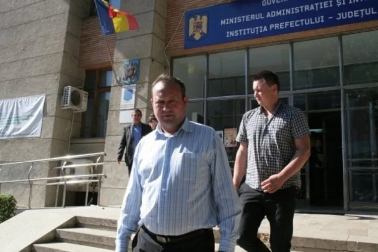 Finul și-a ținut nașul primar (sursa: ziaruldeiasi.ro)