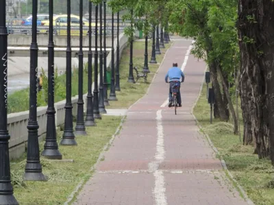 Pistele de biciclete din Iași, neconforme cu noile reguli. Noile proiecte încep cel mai devreme în 2027
