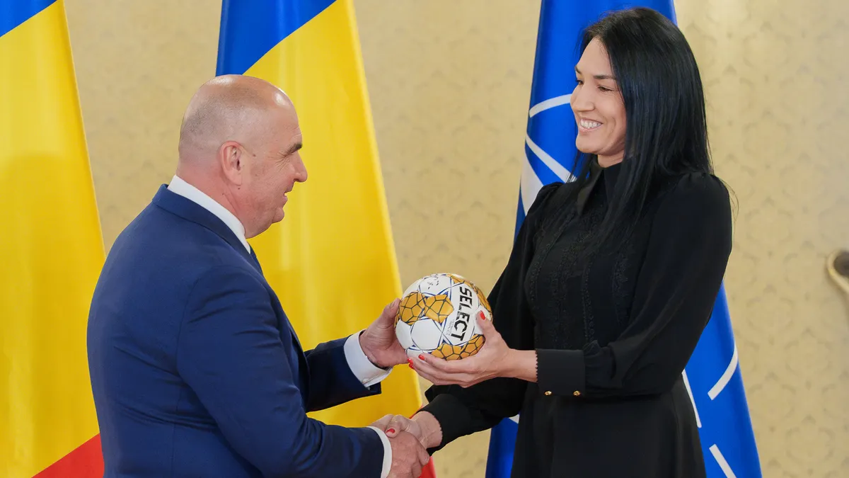 Handbalista Cristina Neagu cere românilor să iasă la vot și sugerează cu cine va vota Foto: presidency.ro