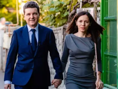 Nicușor Dan a zdrobit acasă la mama-soacră Foto: Facebook