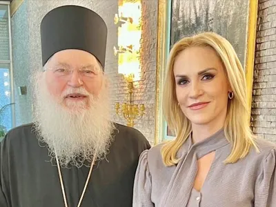 Cum vine Muntele Athos la Firea (sursa: Facebook/Gabriela Firea)