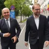 Bolojan, mesaj de împăcare către USR, după ce PNL a votat legea cu amendamentul anti-Fritz