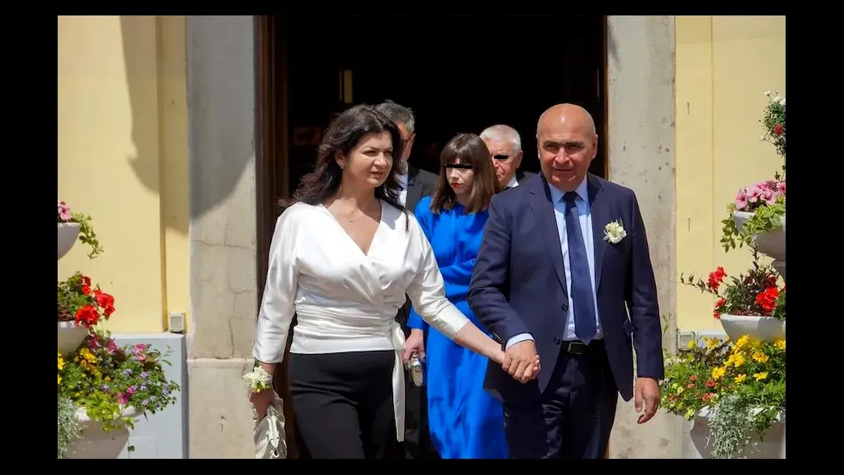 Cine este partenera de viață a lui Ilie Bolojan Foto: Captură video