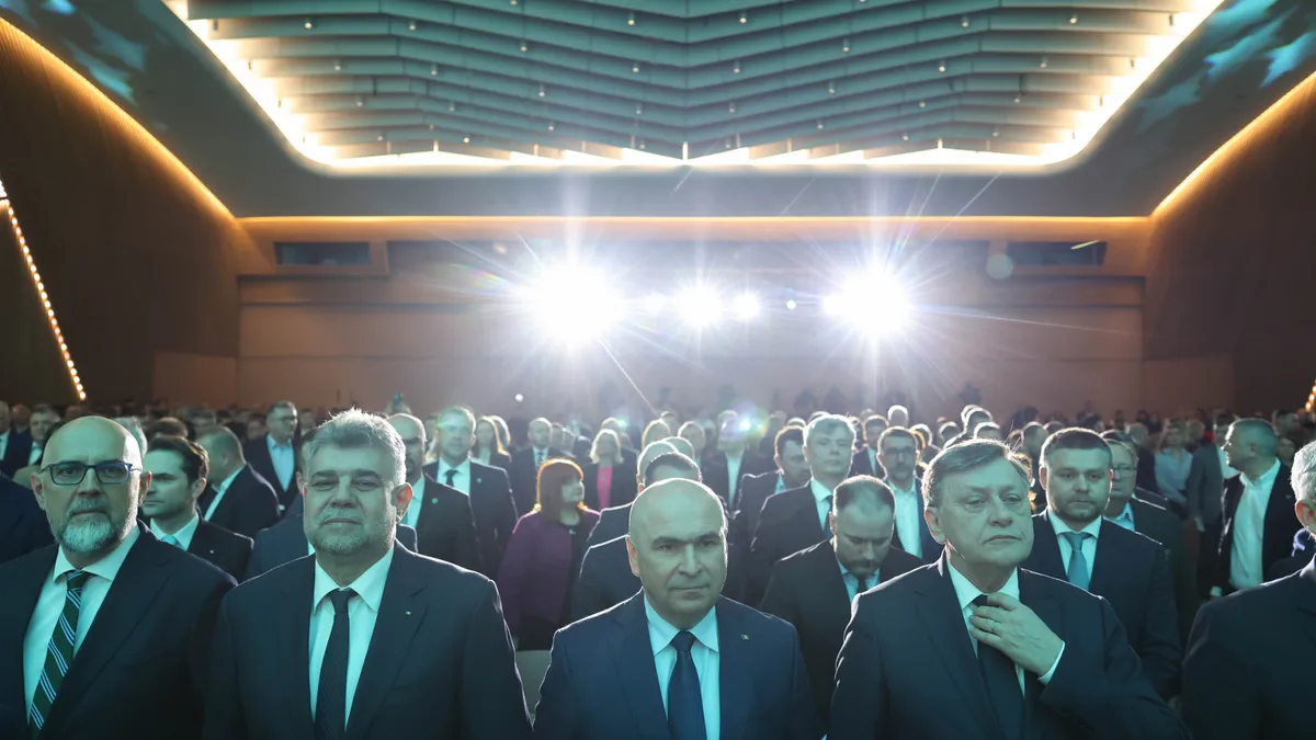 Crin Antonescu recunoaște: „Eu nu-l susțin pe Nicușor Dan” Foto: Inquam/George Calin