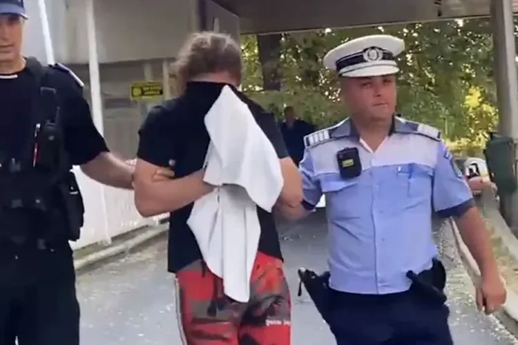 Șoferul ucigaș, droguri cu știința mamei (sursa: Realitatea TV)