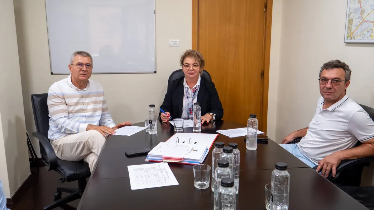 Prefecta de Ilfov, Simona Neculae, alături de Pandele