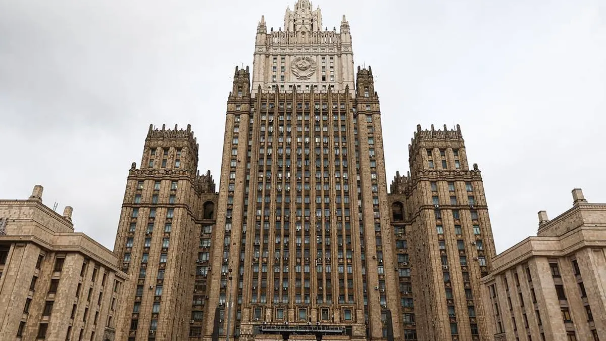 Moscova acuză încălcarea Convenției de la Viena (sursa: Tass)