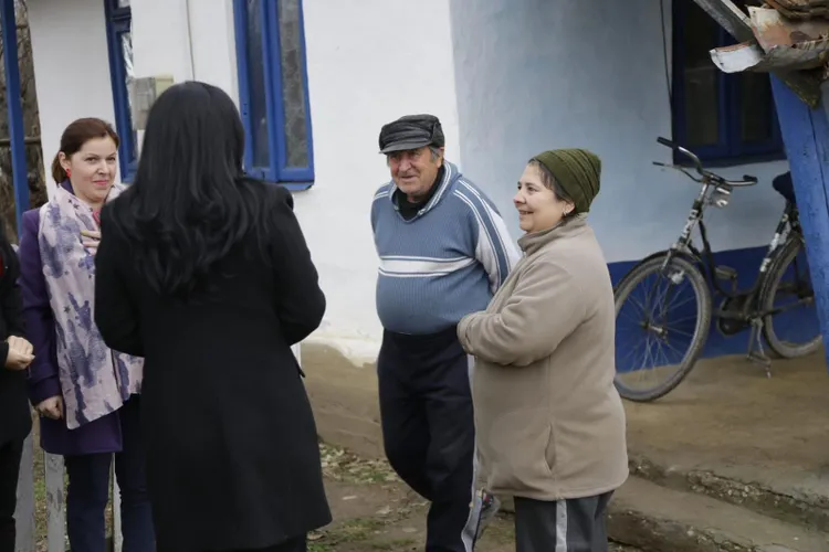 Cresc pensiile, alocațiile copiilor, salariile bugetarilor (sursa: Facebook/Ministerul Muncii și Solidarității Sociale)