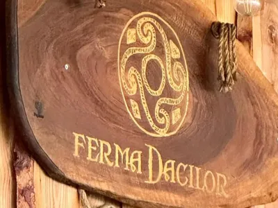 Dosarul „Ferma Dacilor”, trimis în judecată (sursa: Facebook/Ferma Dacilor)