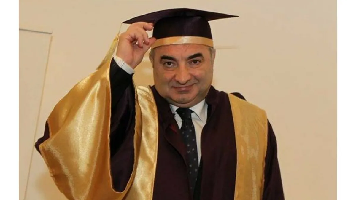 Pensionar care era să lase România în faliment are salariu de un milion lei Foto: SNSPA