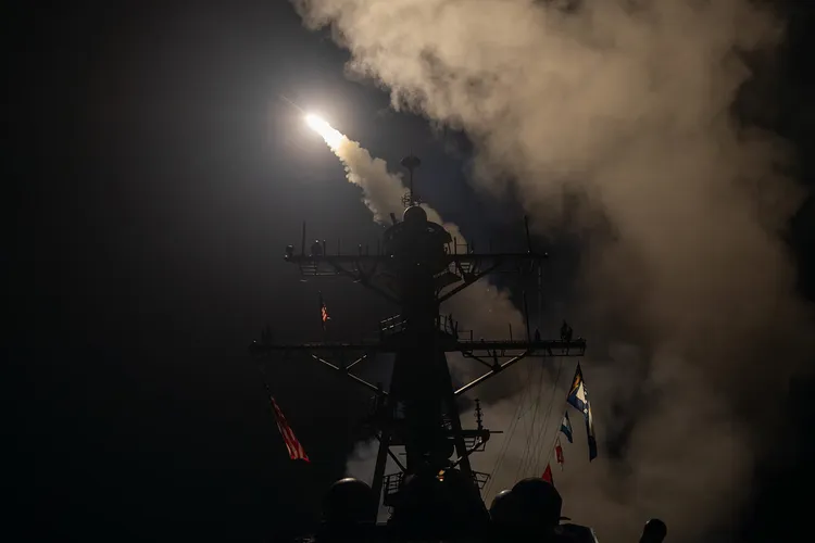 SUA ”examinează mai multe cereri” de livrare a unor rachete Tomahawk în Ucraina Foto: Raytheon